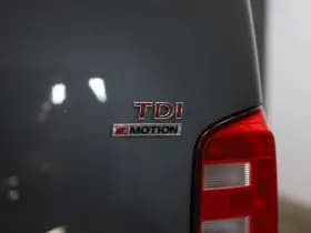 Volkswagen Transporter 2.0 TDI L2H1 DC Highline thumbnail 30
