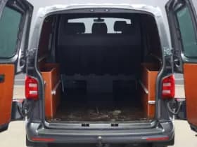 Volkswagen Transporter 2.0 TDI L2H1 DC Highline thumbnail 31