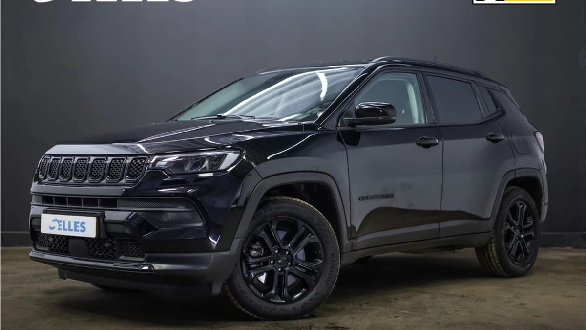 Jeep Compass 4xe 190 Plug-in Hybrid Electric Night Eagle — foto 1