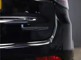 Jeep Compass 4xe 190 Plug-in Hybrid Electric Night Eagle thumbnail 30