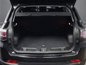 Jeep Compass 4xe 190 Plug-in Hybrid Electric Night Eagle thumbnail 31