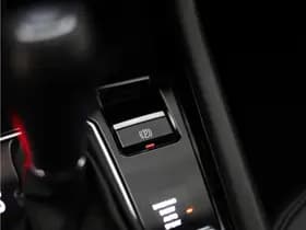 Jeep Compass 4xe 240 Plug-in Hybrid Electric S thumbnail 30