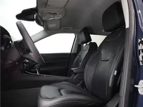 Jeep Compass 4xe 240 Plug-in Hybrid Electric S thumbnail 4