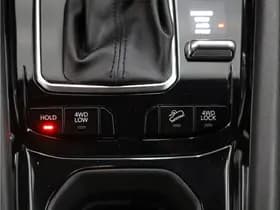 Jeep Compass 4xe 240 Plug-in Hybrid Electric S thumbnail 31