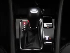 Jeep Compass 4xe 240 Plug-in Hybrid Electric S thumbnail 8