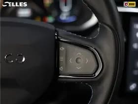 Lynk & Co 01 thumbnail 13