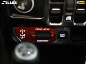 Jeep Wrangler thumbnail 13