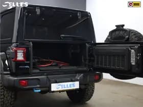 Jeep Wrangler thumbnail 38