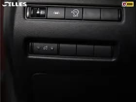 Nissan Qashqai thumbnail 25