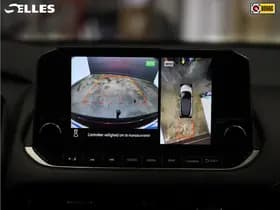 Nissan Qashqai thumbnail 8