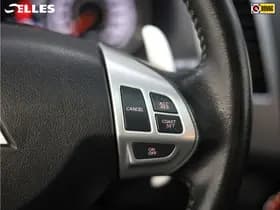 Mitsubishi Outlander thumbnail 31
