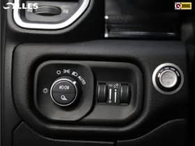 Dodge Ram thumbnail 32