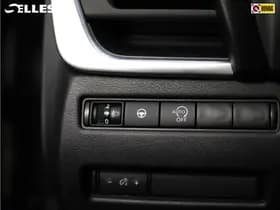 Nissan Qashqai thumbnail 24