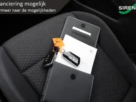 Volkswagen Golf thumbnail 27