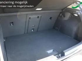 Volkswagen Golf thumbnail 35