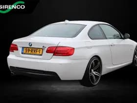 BMW 320i thumbnail 3