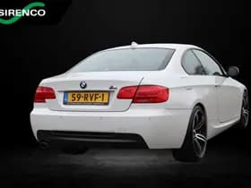 BMW 320i thumbnail 28