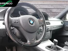 BMW 320i thumbnail 35