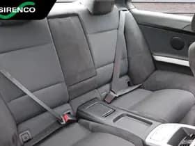 BMW 320i thumbnail 7