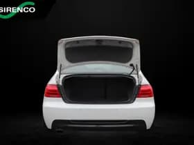 BMW 320i thumbnail 8