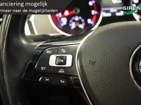 Volkswagen Passat thumbnail 33