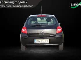 Renault Clio thumbnail 12