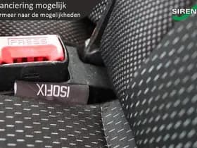 Renault Clio thumbnail 18