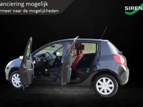 Renault Clio thumbnail 28