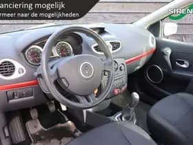 Renault Clio thumbnail 30