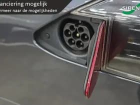Tesla Model S thumbnail 36
