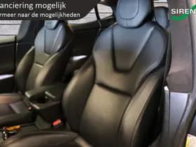 Tesla Model S thumbnail 6
