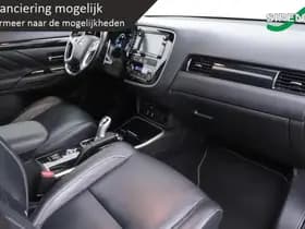 Mitsubishi Outlander thumbnail 39