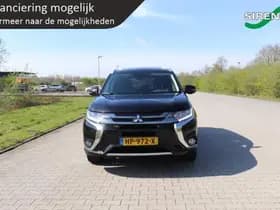 Mitsubishi Outlander thumbnail 10