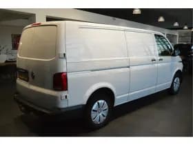 Volkswagen Transporter 2.0 TDI L2H1 airco navi pdc cruise trekhaak 150 pk !! thumbnail 6