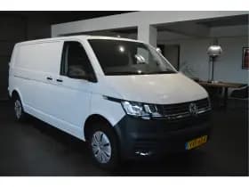 Volkswagen Transporter 2.0 TDI L2H1 airco navi cruise pdc trekhaak 150 pk !! thumbnail 3