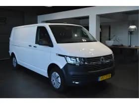 Volkswagen Transporter 2.0 TDI L2H1 airco cruise app connect trekhaak 150 pk !! thumbnail 3