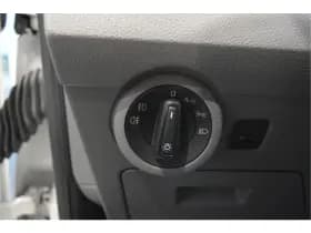 Volkswagen Transporter 2.0 TDI L2H1 navi airco cruise pdc trekhaak 110 pk !! thumbnail 16