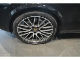 Porsche Cayenne Coupé 3.0 E-Hybrid Platinum Edition Bose pano trekhaak 22 inch !! thumbnail 12