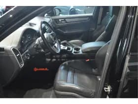 Porsche Cayenne Coupé 3.0 E-Hybrid Platinum Edition Bose pano trekhaak 22 inch !! thumbnail 16