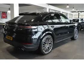 Porsche Cayenne Coupé 3.0 E-Hybrid Platinum Edition Bose pano trekhaak 22 inch !! thumbnail 4
