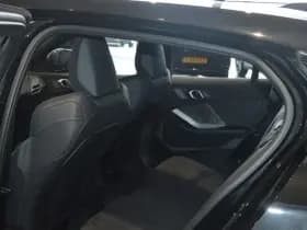 BMW 1-serie 120 M Sport navi camera led pdc cruise 18 inch !! thumbnail 21