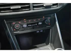 Volkswagen Polo 1.0 TSI R-LINE clima cruise pano camera led 17 inch !! thumbnail 21