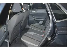 Volkswagen Polo 1.0 TSI R-LINE clima cruise pano camera led 17 inch !! thumbnail 24