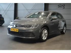 Volkswagen Golf 1.0 eTSI Life navi clima cruise led pdc !! thumbnail 2