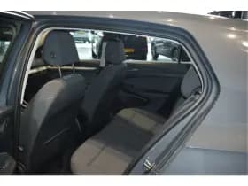 Volkswagen Golf 1.0 eTSI Life navi clima cruise led pdc !! thumbnail 22