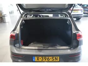 Volkswagen Golf 1.0 eTSI Life navi clima cruise led pdc !! thumbnail 7