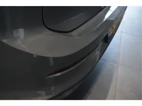 Volkswagen Golf 1.0 eTSI Life navi clima cruise led pdc !! thumbnail 8