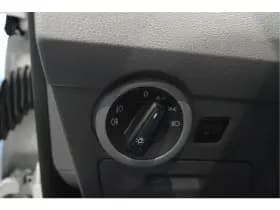 Volkswagen Transporter 2.0 TDI L2H1 airco cruise navi trekhaak pdc 150 pk !! thumbnail 14