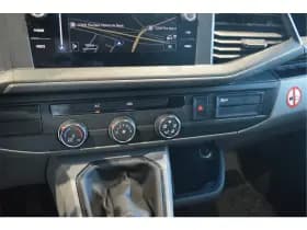 Volkswagen Transporter 2.0 TDI L2H1 airco cruise navi trekhaak pdc 150 pk !! thumbnail 21