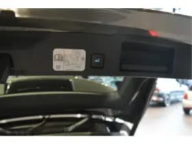 Ford Kuga 2.5 PHEV Titanium X navi pano head up trekhaak 18 inch !! thumbnail 9